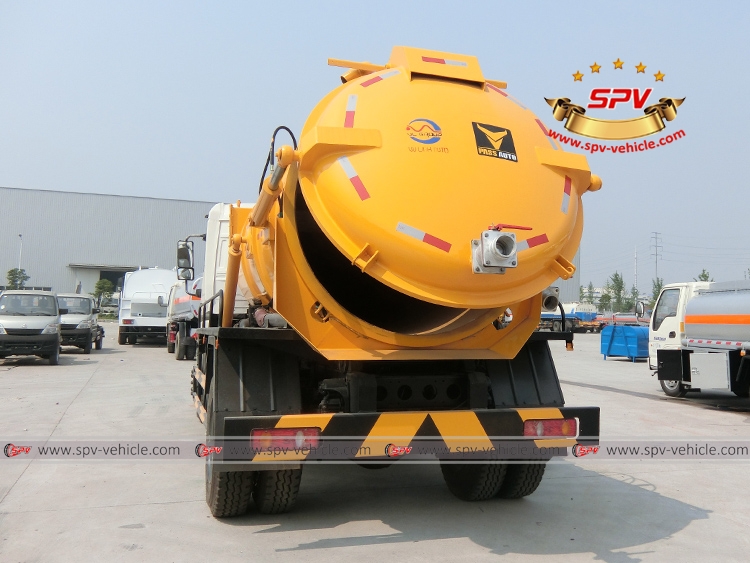 Gully Emptire Truck Dongfeng-B
